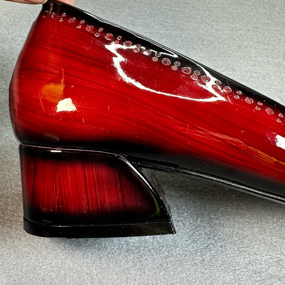 Girotti Red and Black Patent Leather Block Heel Brogue Pumps Size EU 39 US 8.5 - Picture 3 of 9